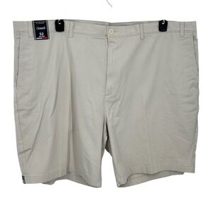 Roundtree & Yorke Mens Shorts Beige Big Man Size 52 Flat Front Stretch Fabric